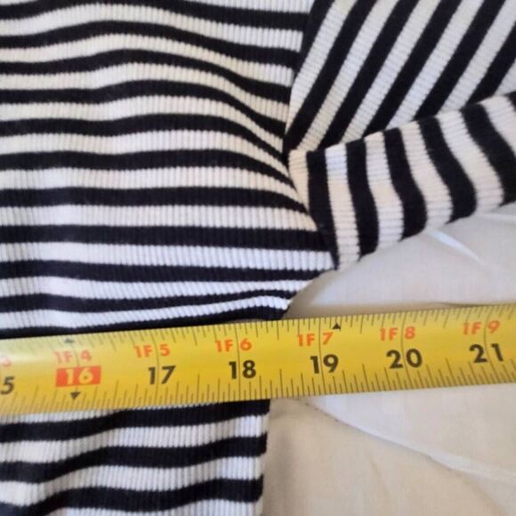 T By Talbots Womens Striped Cotton Blend Ribbed Knit Tee Black White Small - Picture 7 of 11